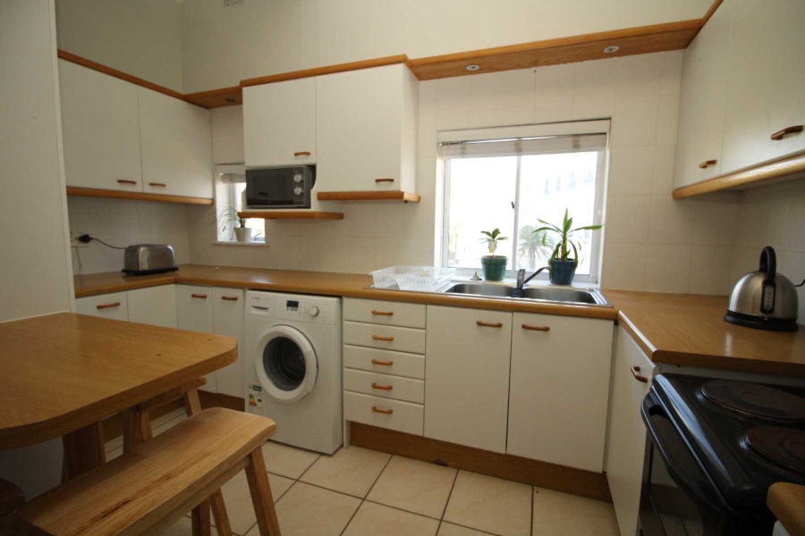 2 Bedroom Property for Sale in Sea Point Western Cape